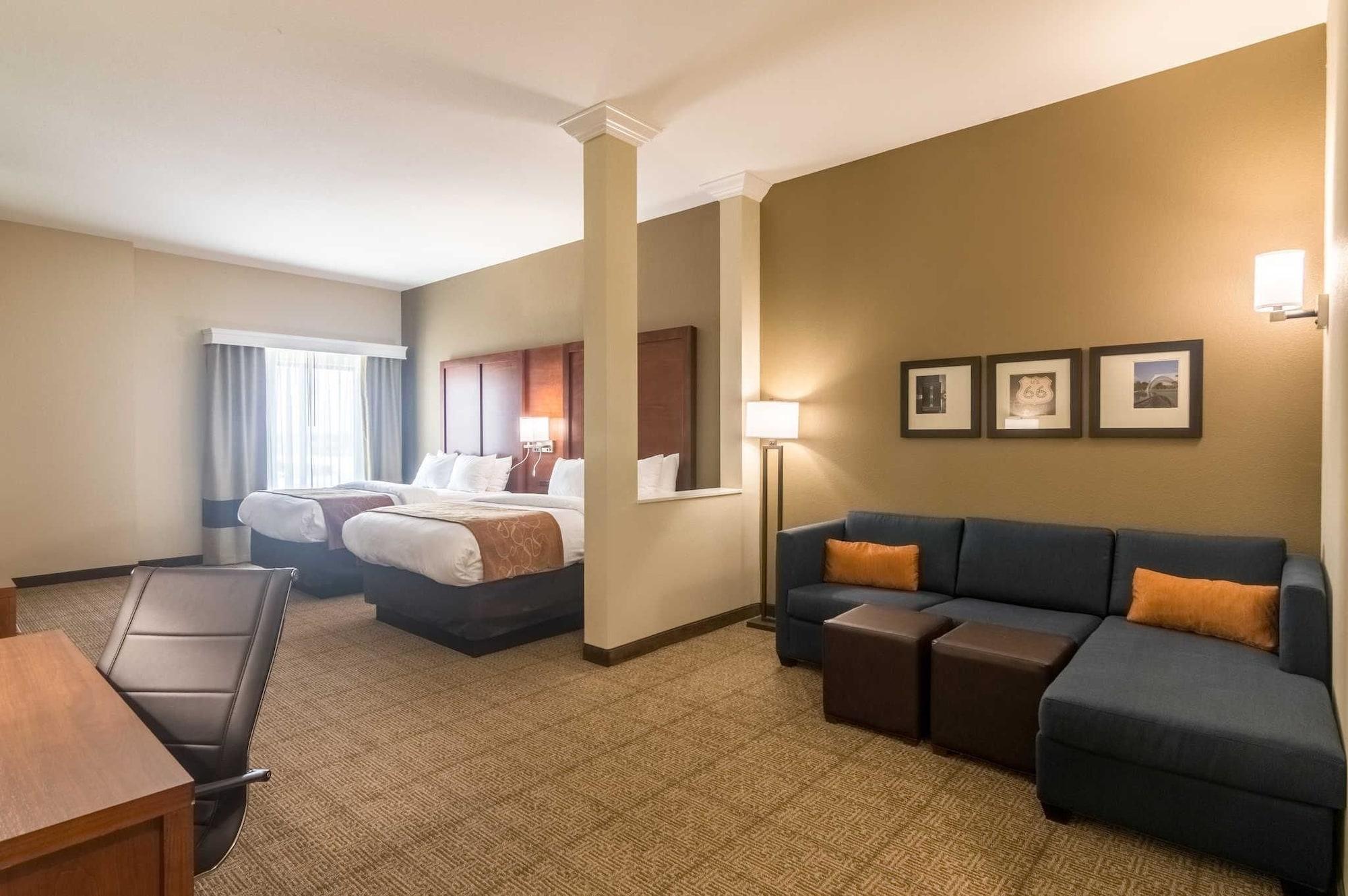 Comfort Suites Fairgrounds West Oklahoma City Exterior photo