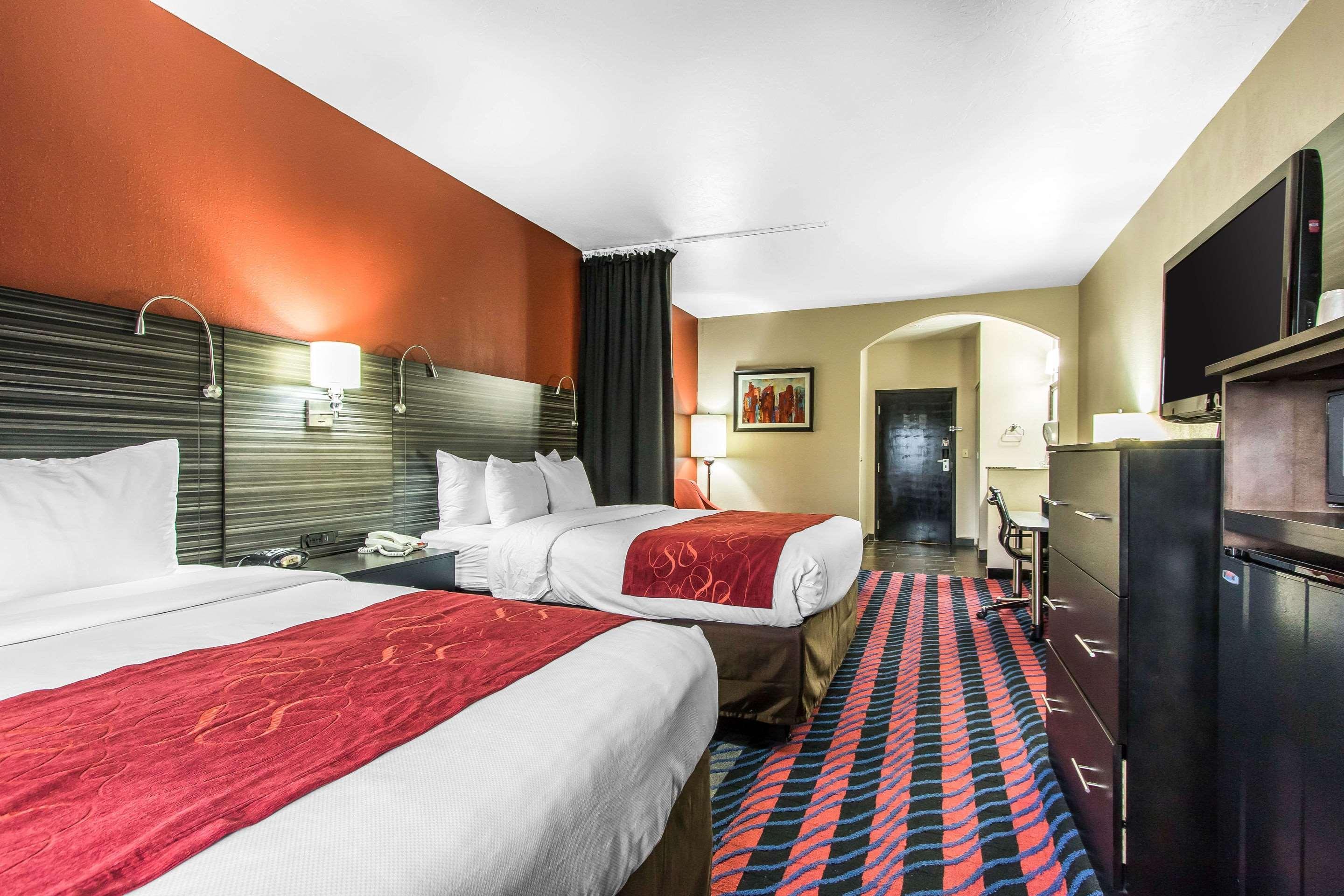 Comfort Suites Fairgrounds West Oklahoma City Exterior photo